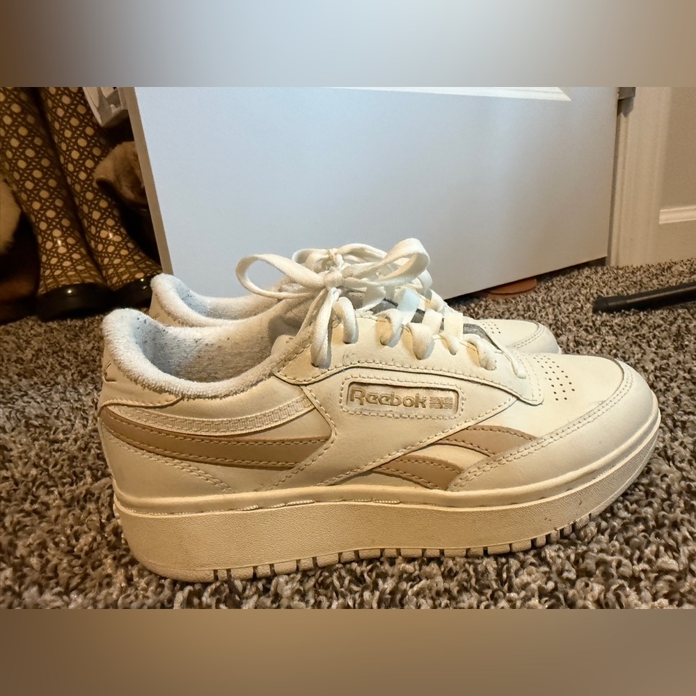 Reebok Off-White and Beige Sneakers